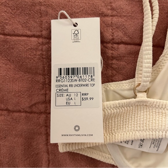 BRAND NEW - NWT Rhythm. Essential Rib Underwire Top in Crème - Picture 5 of 5